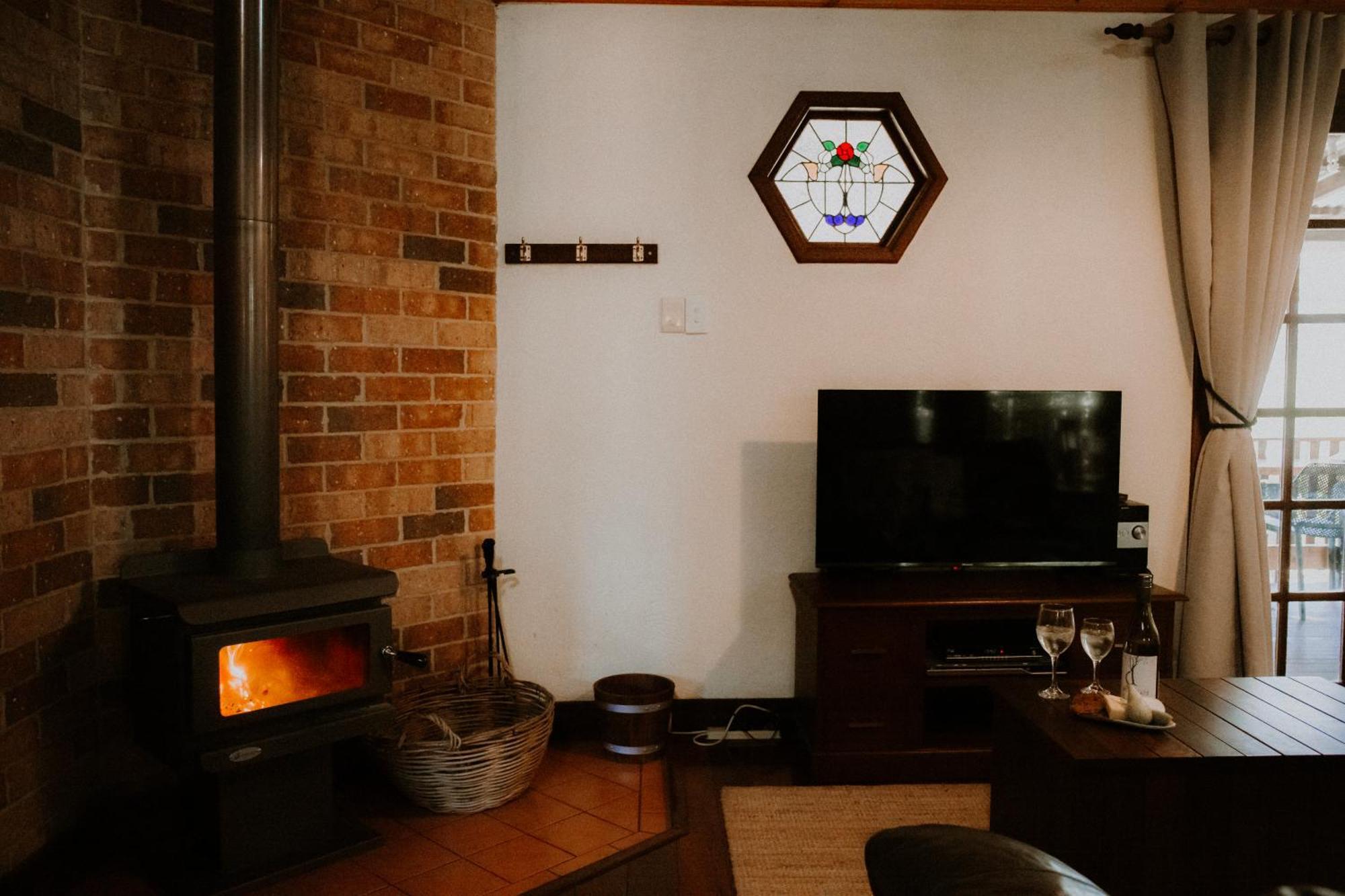 Clover Cottage Country Retreat Manjimup Exterior photo